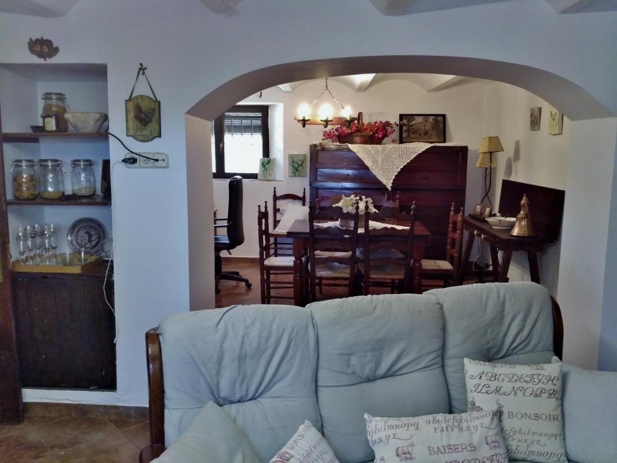 Casa Rural "Can Abres" Vilobi D'Onyar Girona Viloví de Oñar Eksteriør bilde