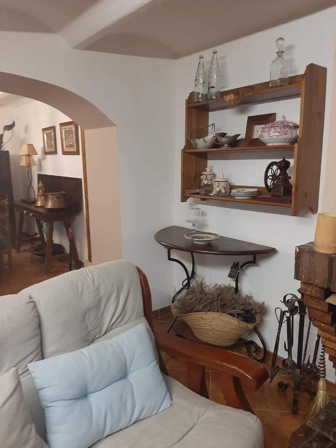 Casa Rural "Can Abres" Vilobi D'Onyar Girona Viloví de Oñar Eksteriør bilde