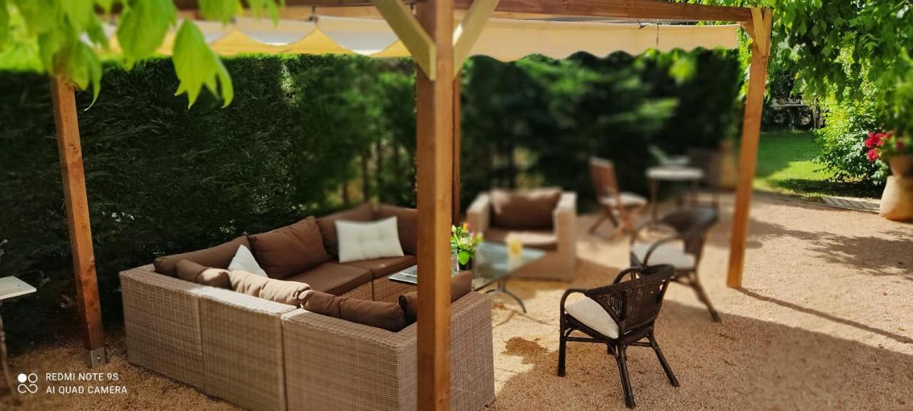 Casa Rural "Can Abres" Vilobi D'Onyar Girona Viloví de Oñar Eksteriør bilde